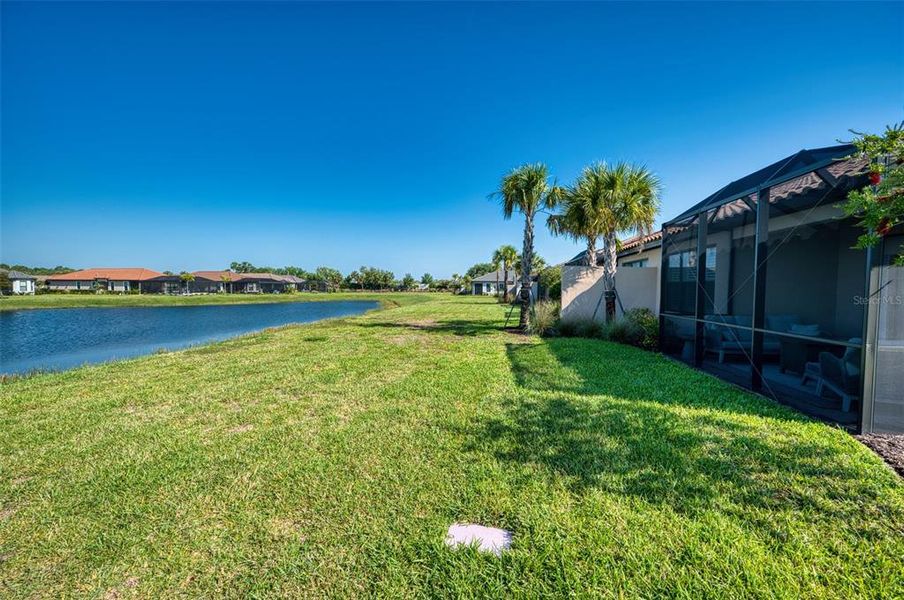 Exterior details and patio area of a home in , Bradenton (Image 21).