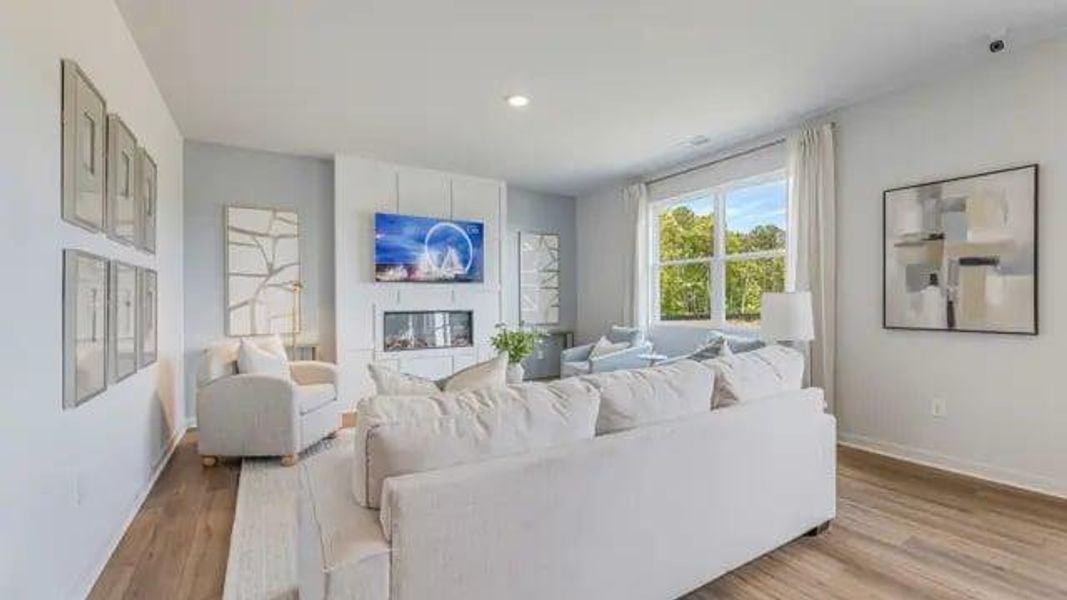 Furnished interior view inside a new home in Parkview Estates, South Fulton (Image 4).