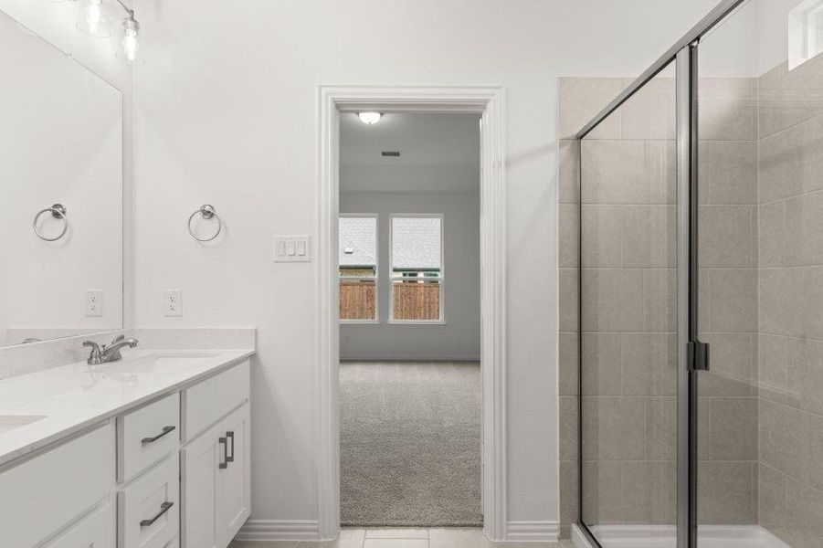 30. 2228 Aspen Chase - Bath (4)