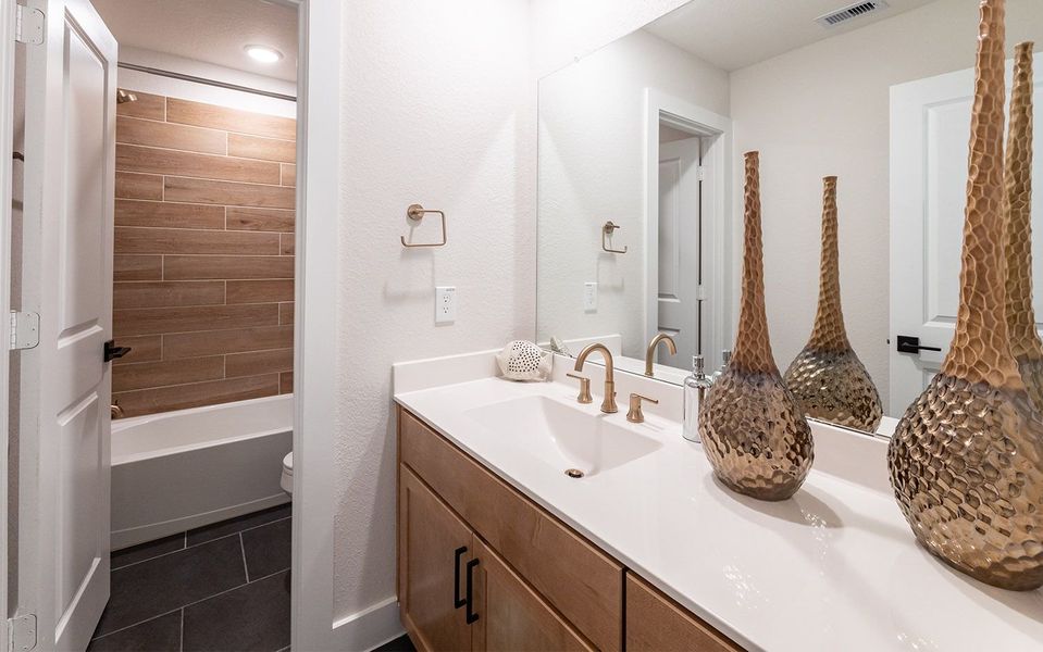Furnished interior view inside a new home in Hickory Ridge, Elmendorf (Image 22).