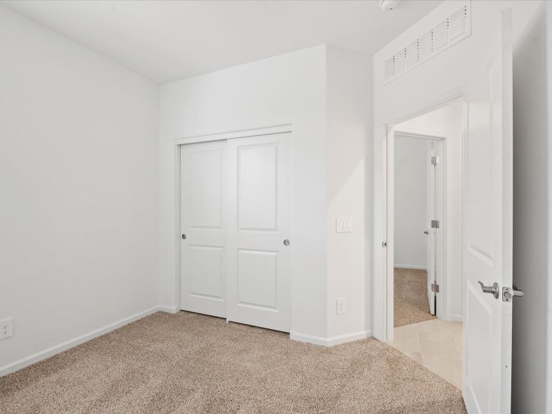 Spacious, unfurnished interior of a new home in Las Patrias at Star Valley Phase III - Signature Series, Tucson (Image 13). Spacious, unfurnished interior of a new home in Las Patrias at Star Valley Phase III - Signature Series, Tucson (Image 13).
