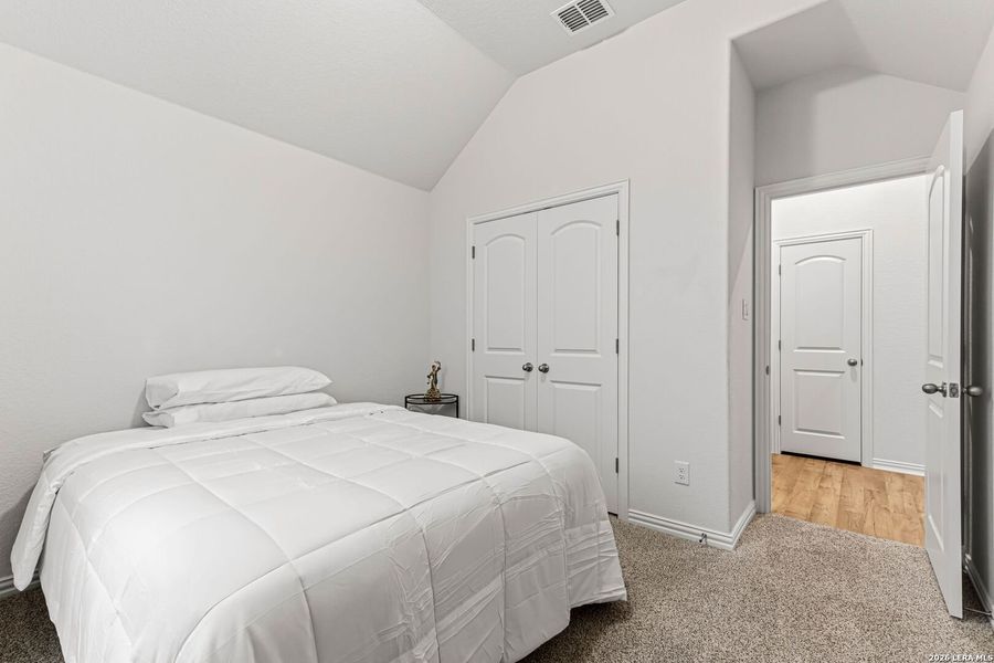 Furnished interior view inside a new home in The Crossvine, Schertz (Image 5). Furnished interior view inside a new home in The Crossvine, Schertz (Image 5).