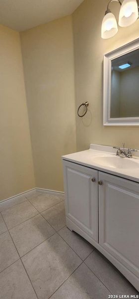 Furnished interior view inside a new home in , Eagle Pass (Image 4).