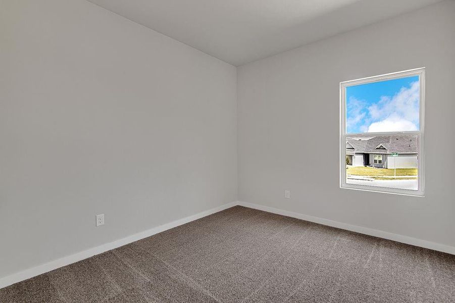Spacious, unfurnished interior of a new home in Trails of Fossil Creek, Fort Worth (Image 18).