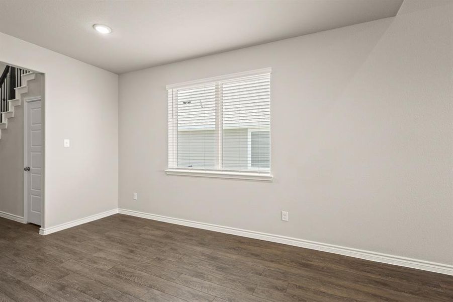 Spacious, unfurnished interior of a new home in Rocky Creek Crossing, Fort Worth (Image 10). Spacious, unfurnished interior of a new home in Rocky Creek Crossing, Fort Worth (Image 10).