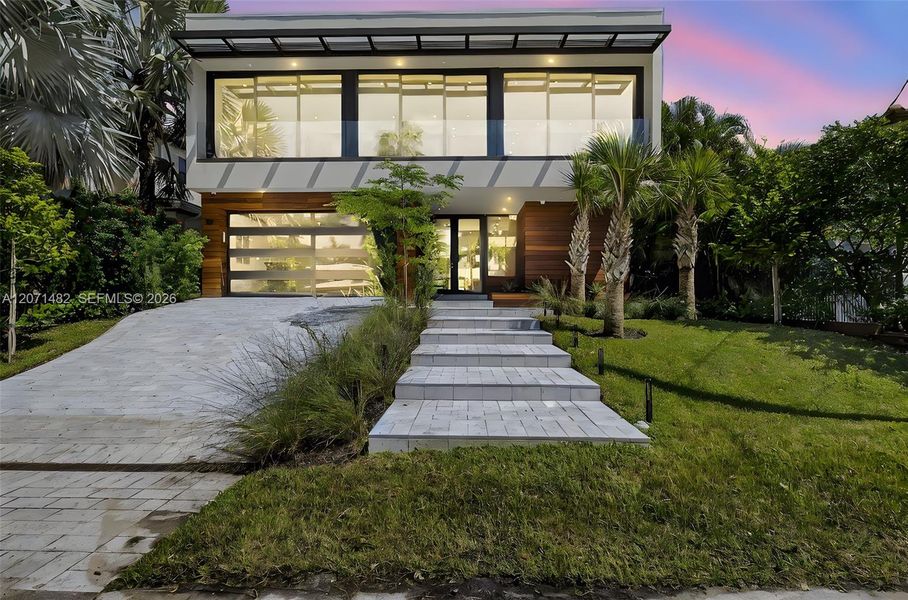 Image 73 of a home in .