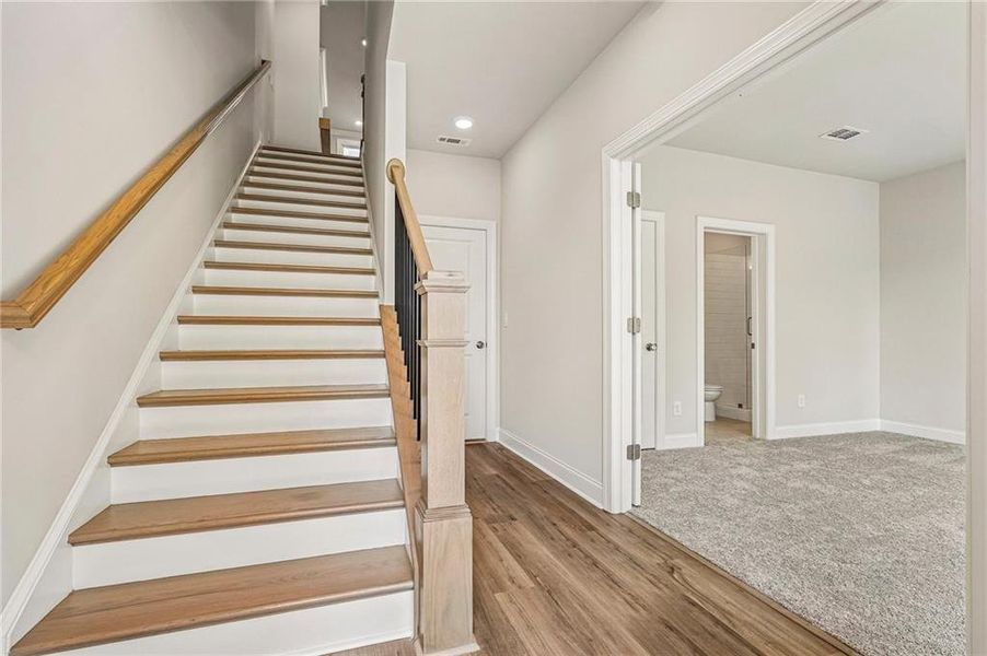 Spacious, unfurnished interior of a new home in Waterside Townhomes, Peachtree Corners (Image 19). Spacious, unfurnished interior of a new home in Waterside Townhomes, Peachtree Corners (Image 19).