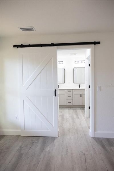 Spacious, unfurnished interior of a new home in , Ocala (Image 24). Spacious, unfurnished interior of a new home in , Ocala (Image 24).