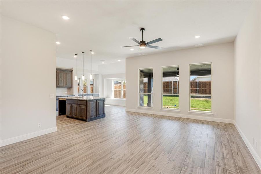 Spacious, unfurnished interior of a new home in Silo Mills Classic 60, Joshua (Image 25). Spacious, unfurnished interior of a new home in Silo Mills Classic 60, Joshua (Image 25).