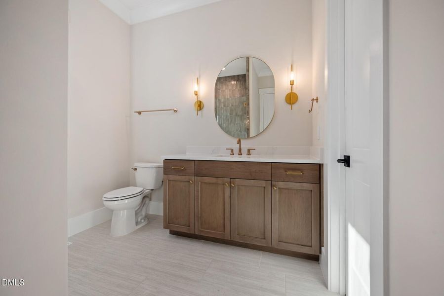 8017 Bud Morris (7) 8017 Bud Morris (7)