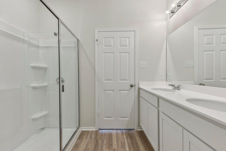 Image 19 of a home in Larson Crossing.