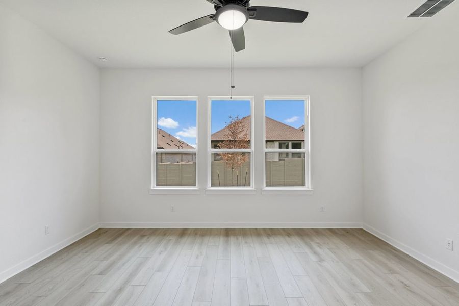 Spacious, unfurnished interior of a new home in Arbor Collection At Wolf Ranch, Georgetown (Image 30).