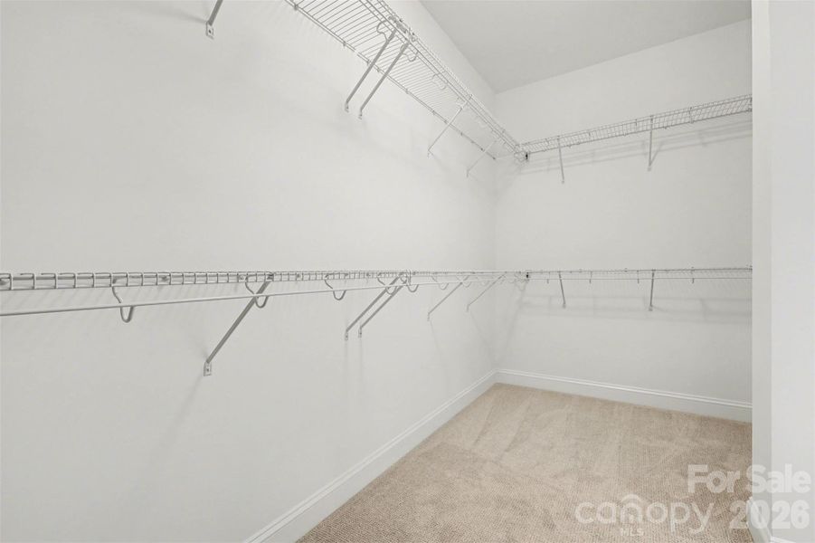 Spacious, unfurnished interior of a new home in Edmunds Farm, Clover (Image 40).