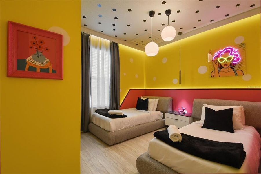 Furnished interior view inside a new home in Windsor Cay Resort, Clermont (Image 38).