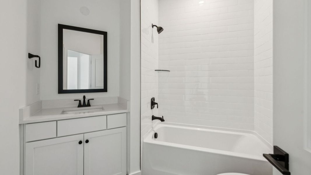 8-web-or-mls-516 Restoration - 008.jpg 8-web-or-mls-516 Restoration - 008.jpg