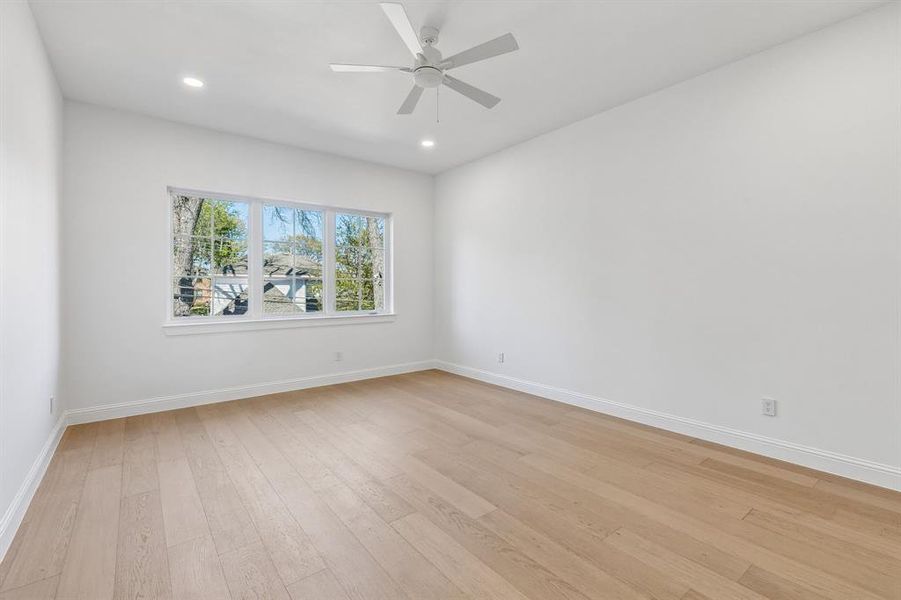 Spacious, unfurnished interior of a new home in , Dallas (Image 22).