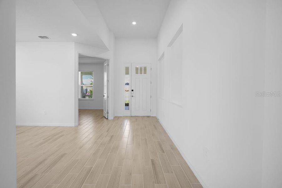 Spacious, unfurnished interior of a new home in Firethorn, Parrish (Image 36).