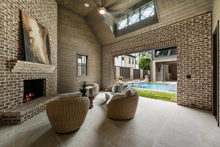 Exterior details and patio area of a home in , Alpharetta (Image 28).