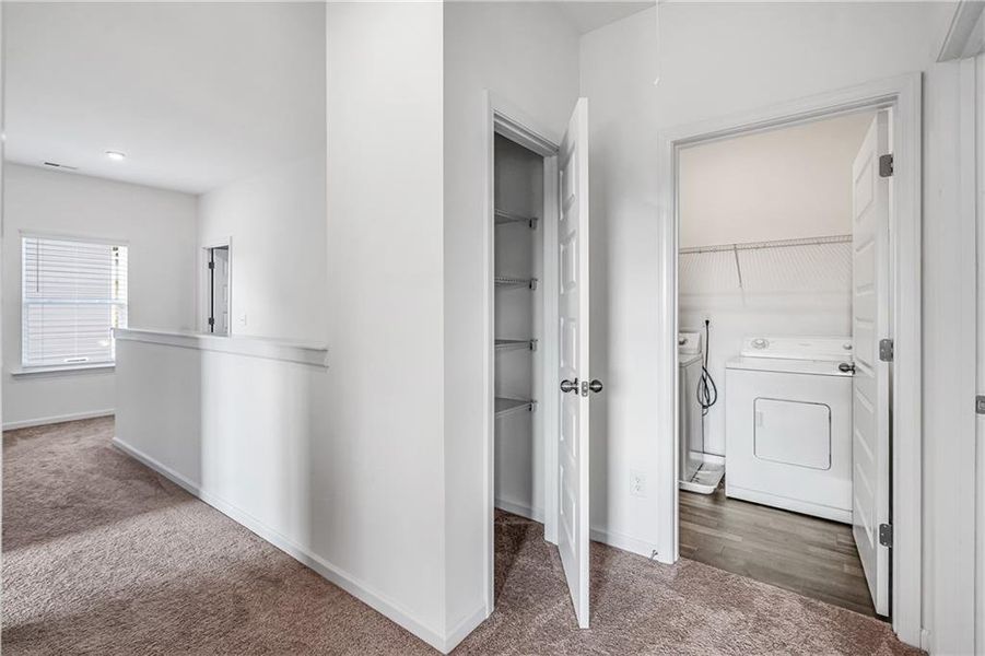 Spacious, unfurnished interior of a new home in , Dalton (Image 19).