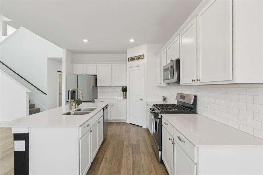 Furnished interior view inside a new home in Wildflower Ranch: Lonestar Collection, Fort Worth (Image 15). Furnished interior view inside a new home in Wildflower Ranch: Lonestar Collection, Fort Worth (Image 15).