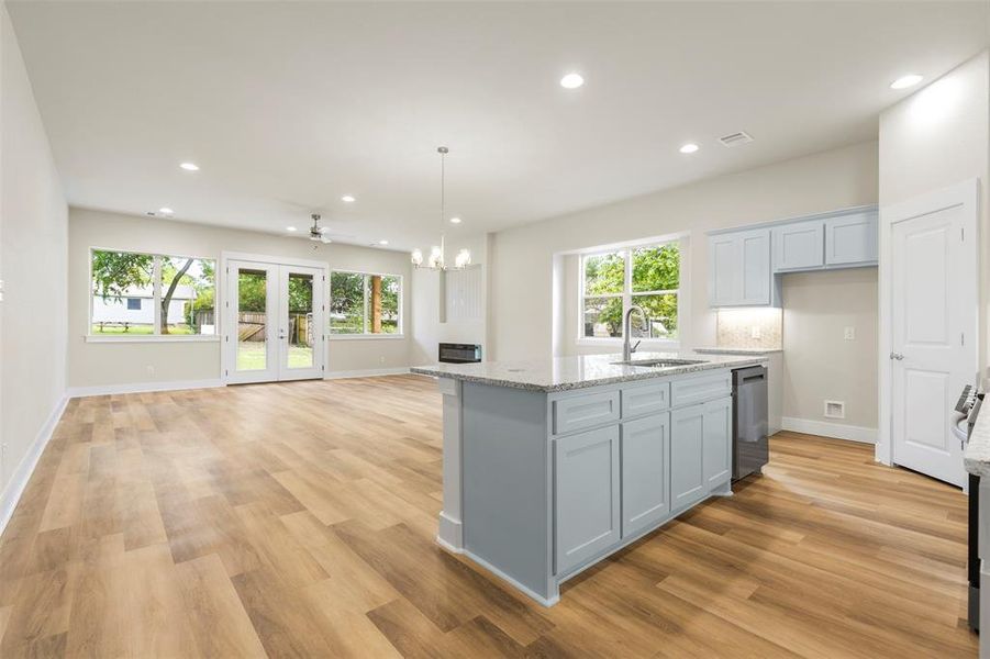 Furnished interior view inside a new home in , Sherman (Image 9).
