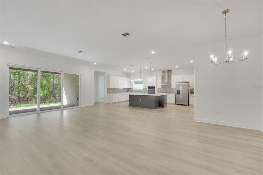 Spacious, unfurnished interior of a new home in Palms at Windermere, Windermere (Image 28).