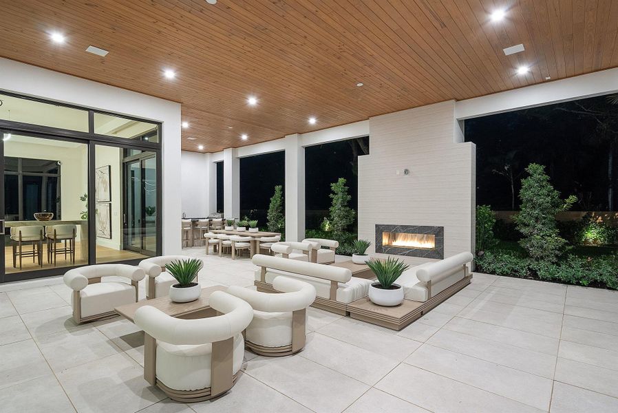 Image 92 of a home in .