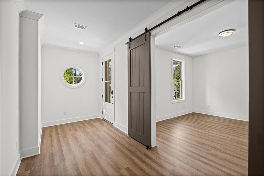 Spacious, unfurnished interior of a new home in Devin's Shire, Kennesaw (Image 15).