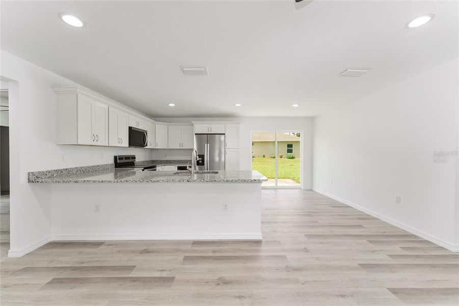 Image 42 of a home in .