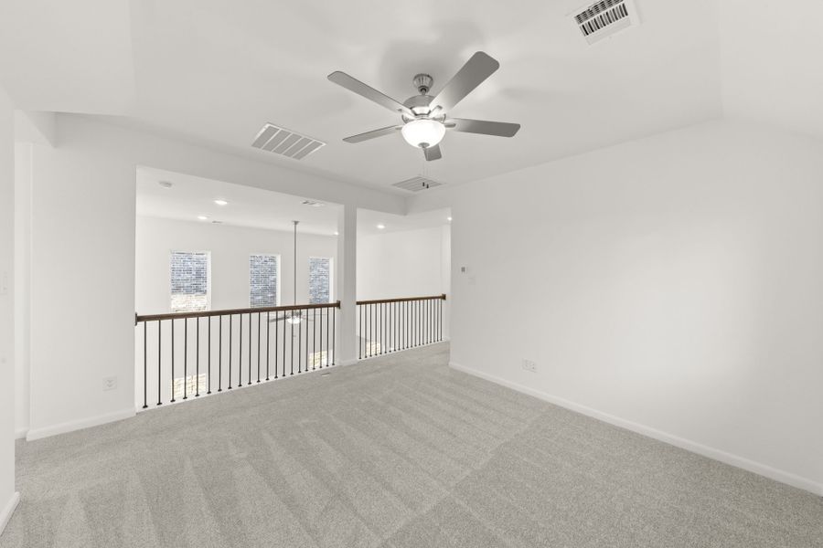 Spacious, unfurnished interior of a new home in The Reserve at Spiritas Ranch, Little Elm (Image 21).