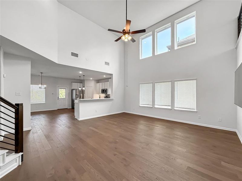 Spacious, unfurnished interior of a new home in Travis Ranch, Forney (Image 28).