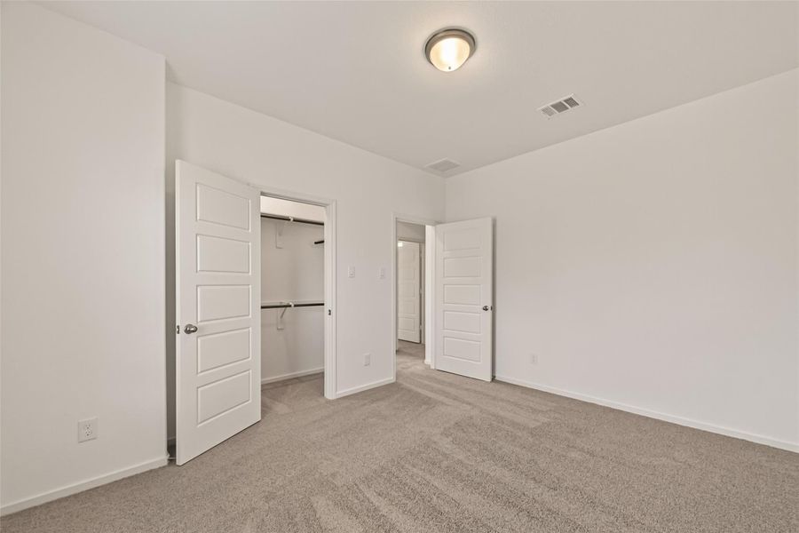 Spacious, unfurnished interior of a new home in Rates starting as low as, Iowa Colony (Image 33).