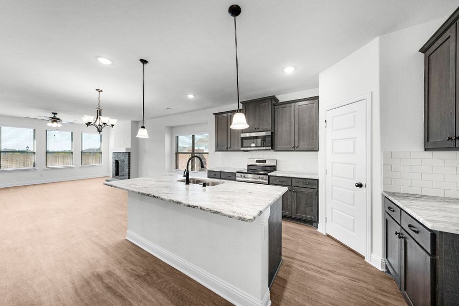 Furnished interior view inside a new home in Summerwood, Red Oak (Image 6).