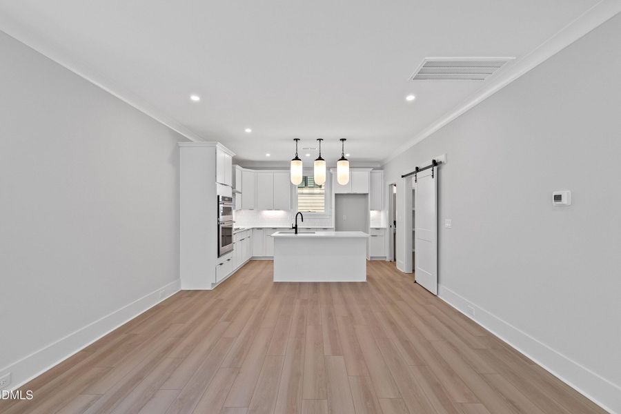 20-219 S West St_2197