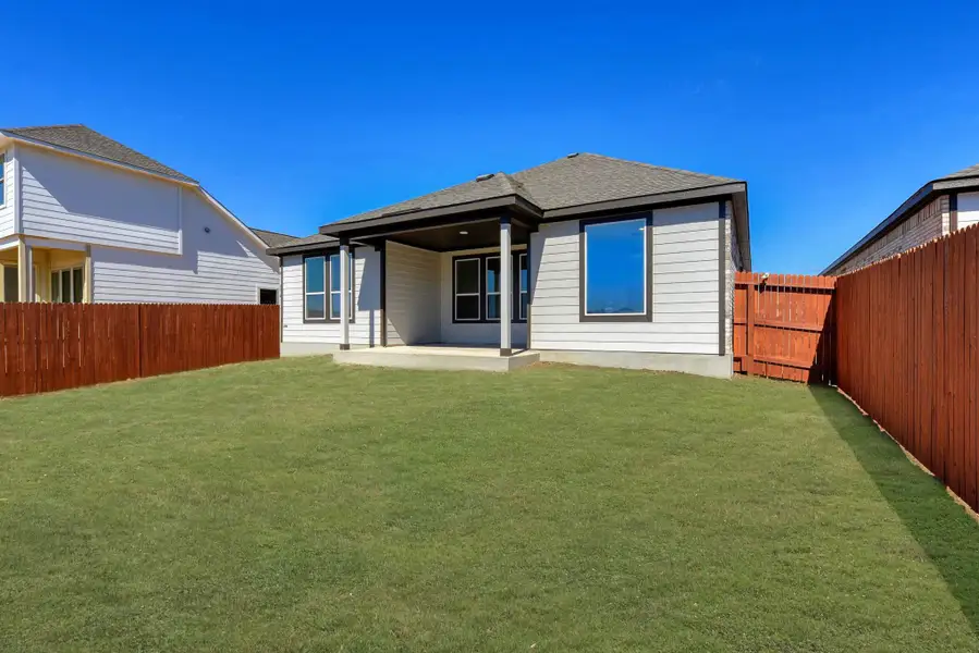 Exterior details of a home in The Heights at Saddlebrook Ranch 60's, Schertz (Image 3).