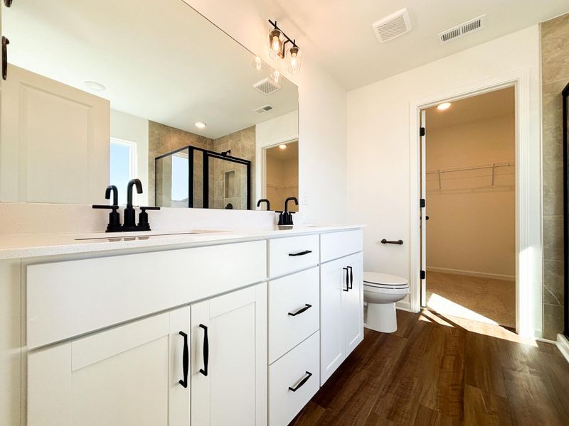Furnished interior view inside a new home in Harrington, Greenville (Image 6).