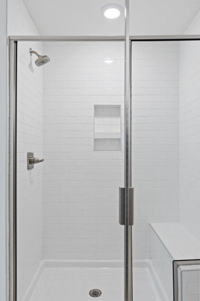 Representative interior finishes for a home built from the Tilley by McKee Homes in Anchors Bend Townes, Wilmington (Image 15).