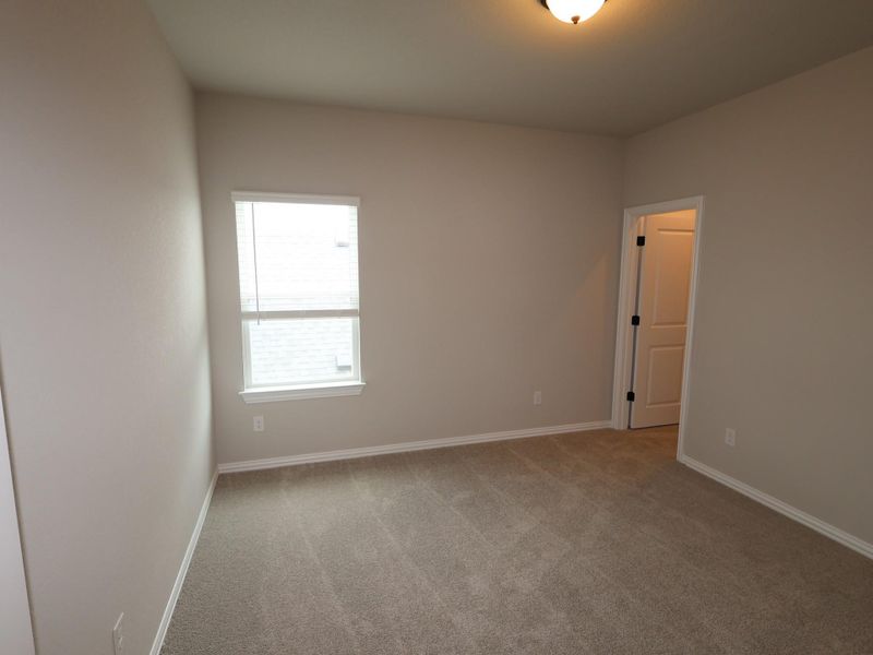 Spacious, unfurnished interior of a new home in Heritage, Dripping Springs (Image 12). Spacious, unfurnished interior of a new home in Heritage, Dripping Springs (Image 12).