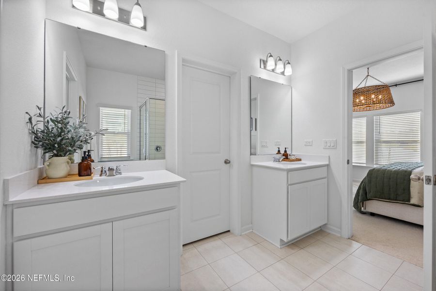 Furnished interior view inside a new home in , St. Augustine (Image 34).