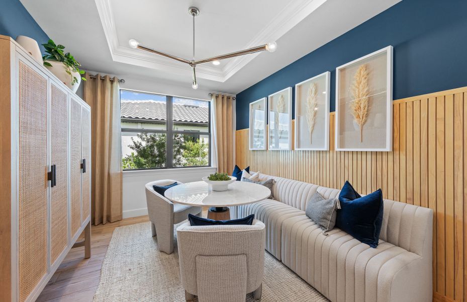 Flex room or optional den Flex room or optional den