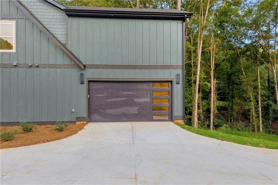 Image 81 of a home in .