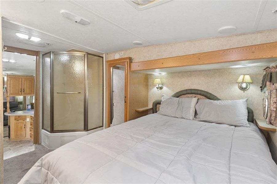 Furnished interior view inside a new home in , Spring Hill (Image 13).