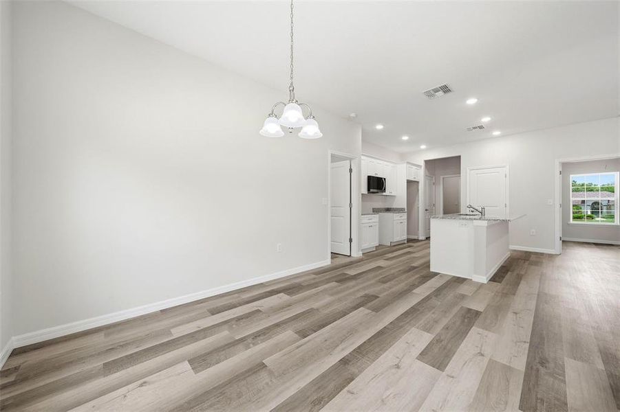 Spacious, unfurnished interior of a new home in , Astatula (Image 25).