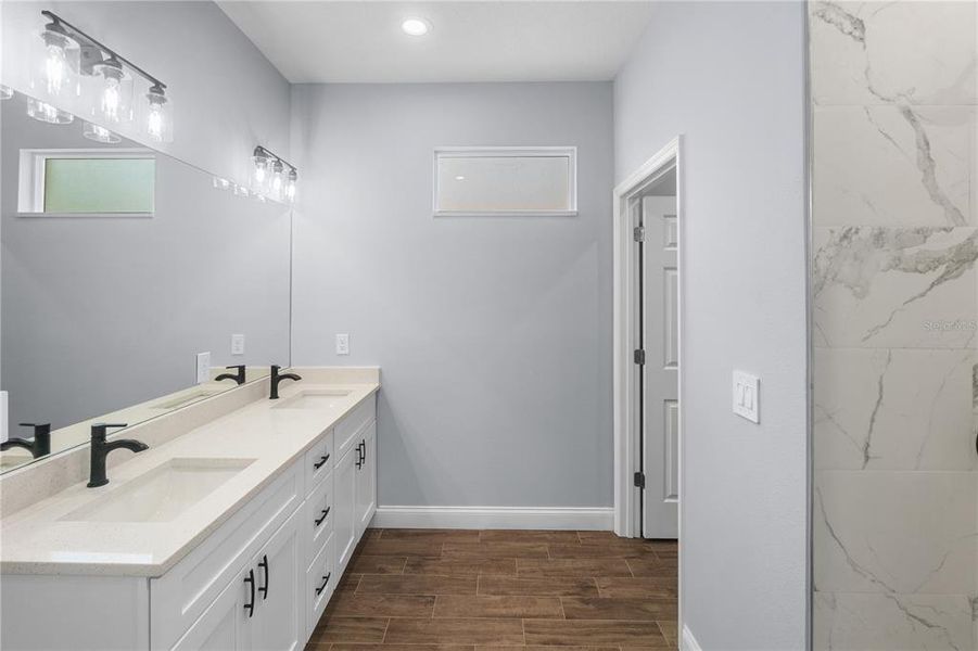 Furnished interior view inside a new home in , Deland (Image 19).