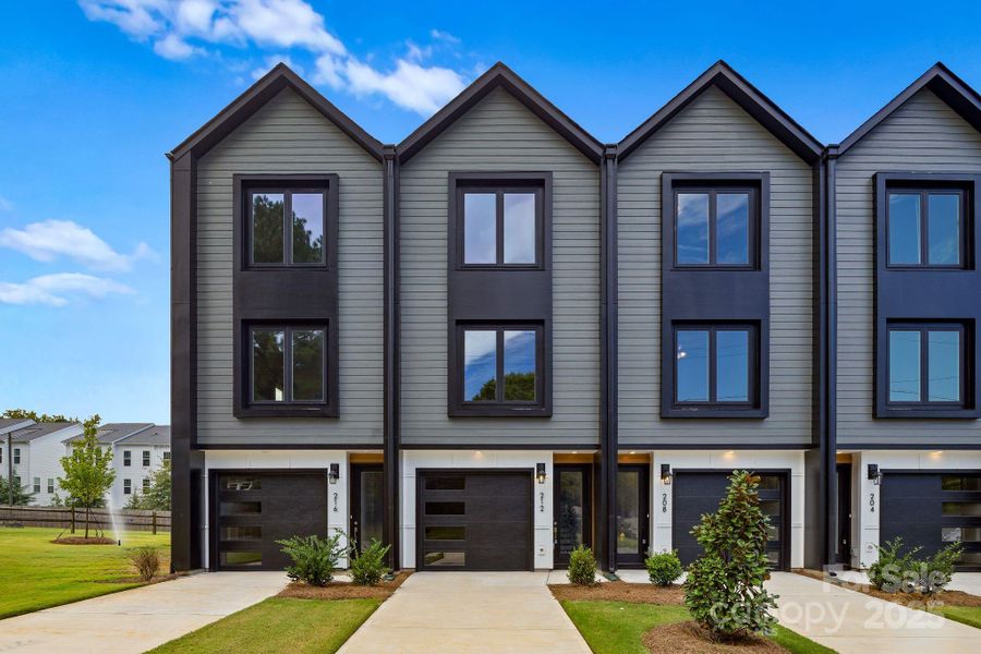 Image 17 of a home in .