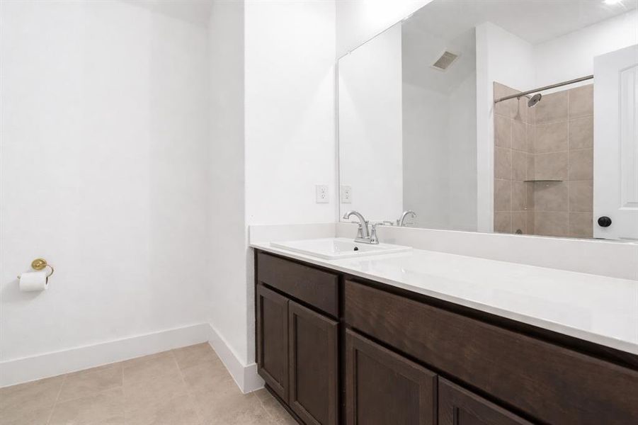 Furnished interior view inside a new home in , Hickory Creek (Image 6).