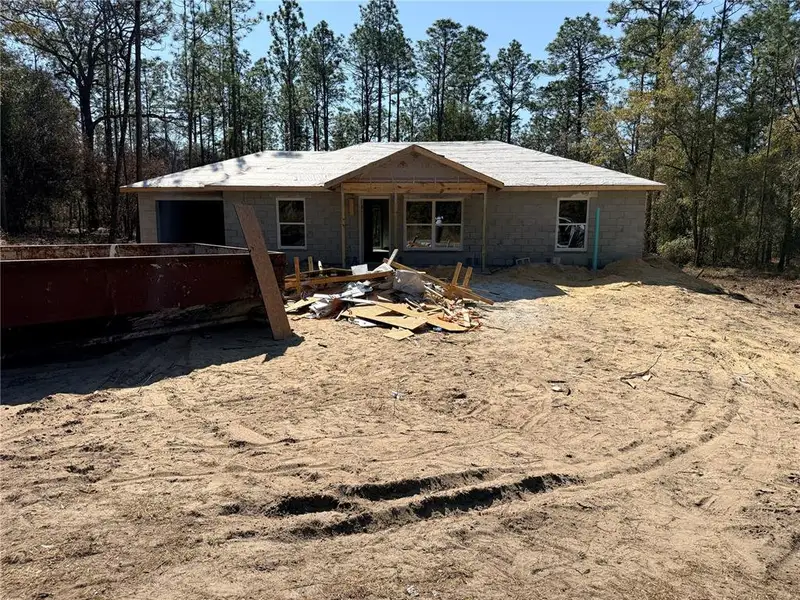 In-progress construction of a new home in , Dunnellon, FL (Image 6).