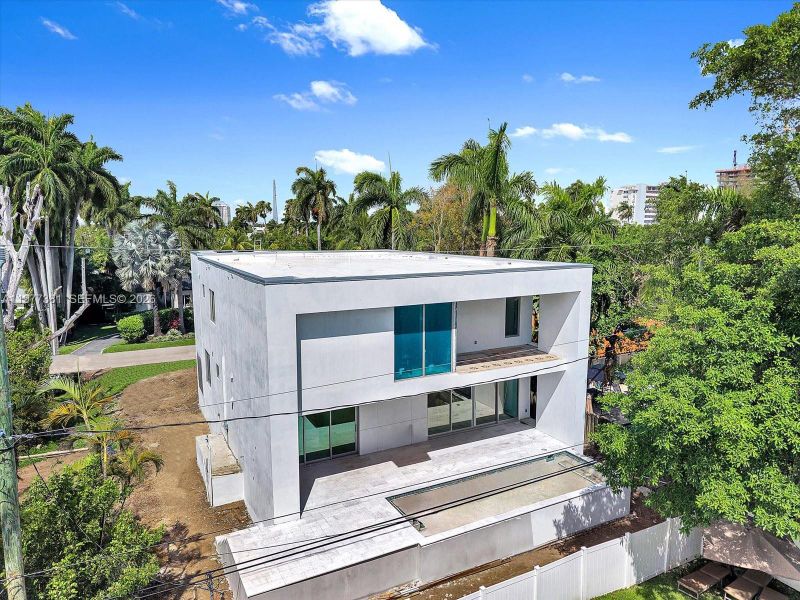 Image 22 of a home in .