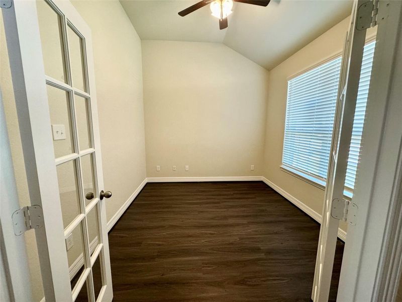 Spacious, unfurnished interior of a new home in Rosehill Meadow 50's, Tomball (Image 19). Spacious, unfurnished interior of a new home in Rosehill Meadow 50's, Tomball (Image 19).