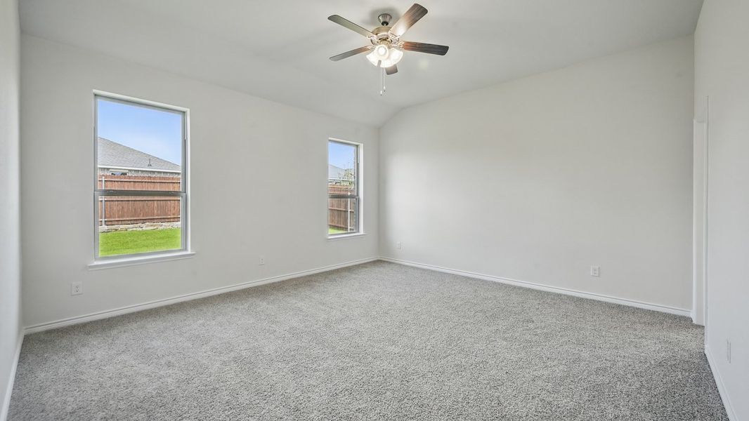 Representative unfurnished interior of a home built from the Harbour by D.R. Horton in The Woods at Lindsey Place, Anna (Image 12).